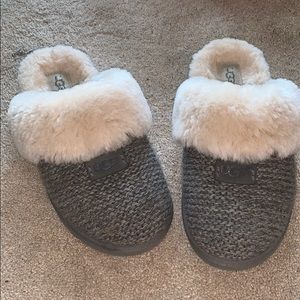 UGG Cozy Knit Genuine Shearling Slipper Sz 9